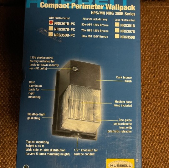 Hubble Compact Perimeter Wall Pack with photo control