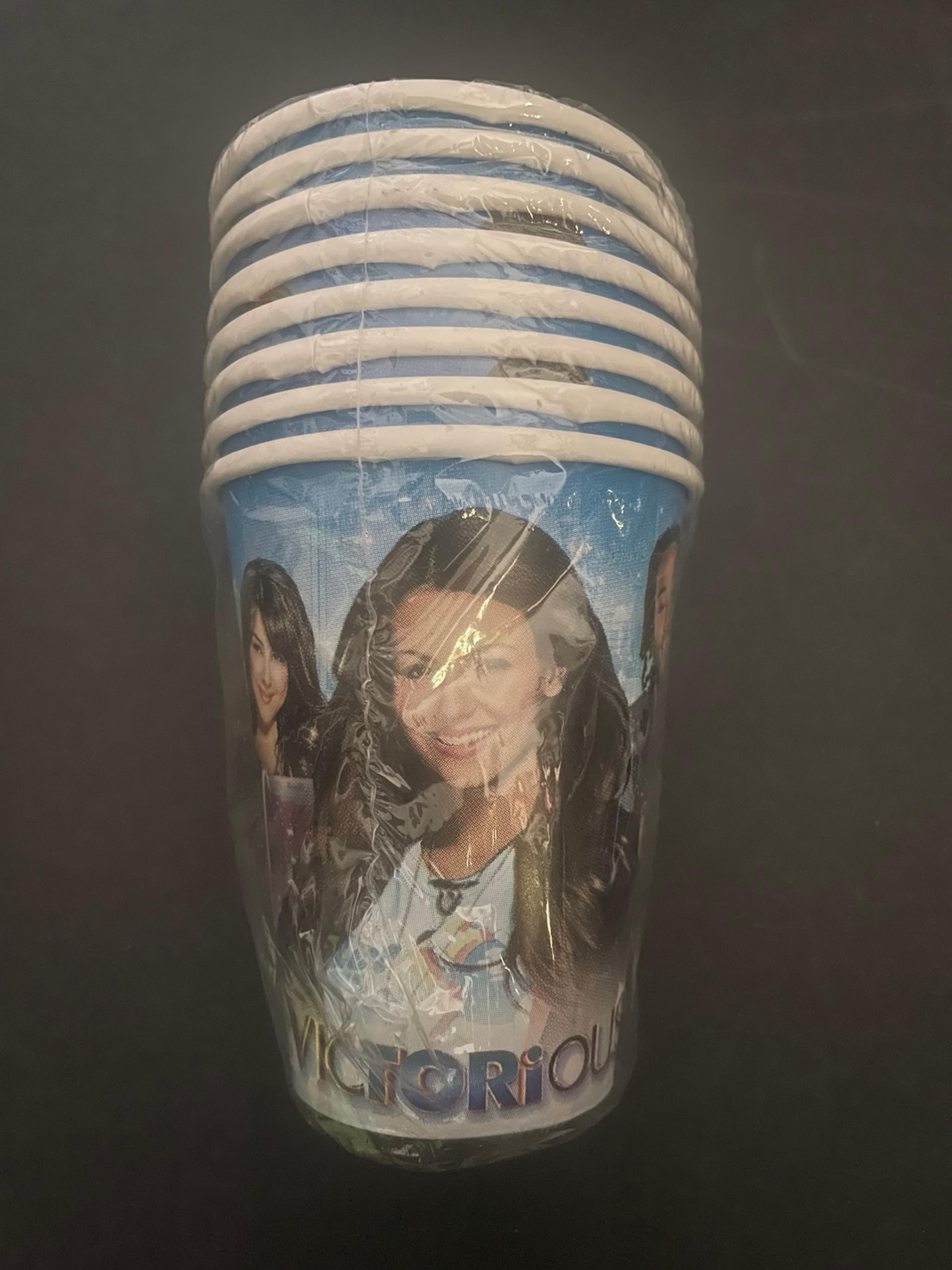2011 Sealed Victorious Themed Set of 8 Paper Party Cups