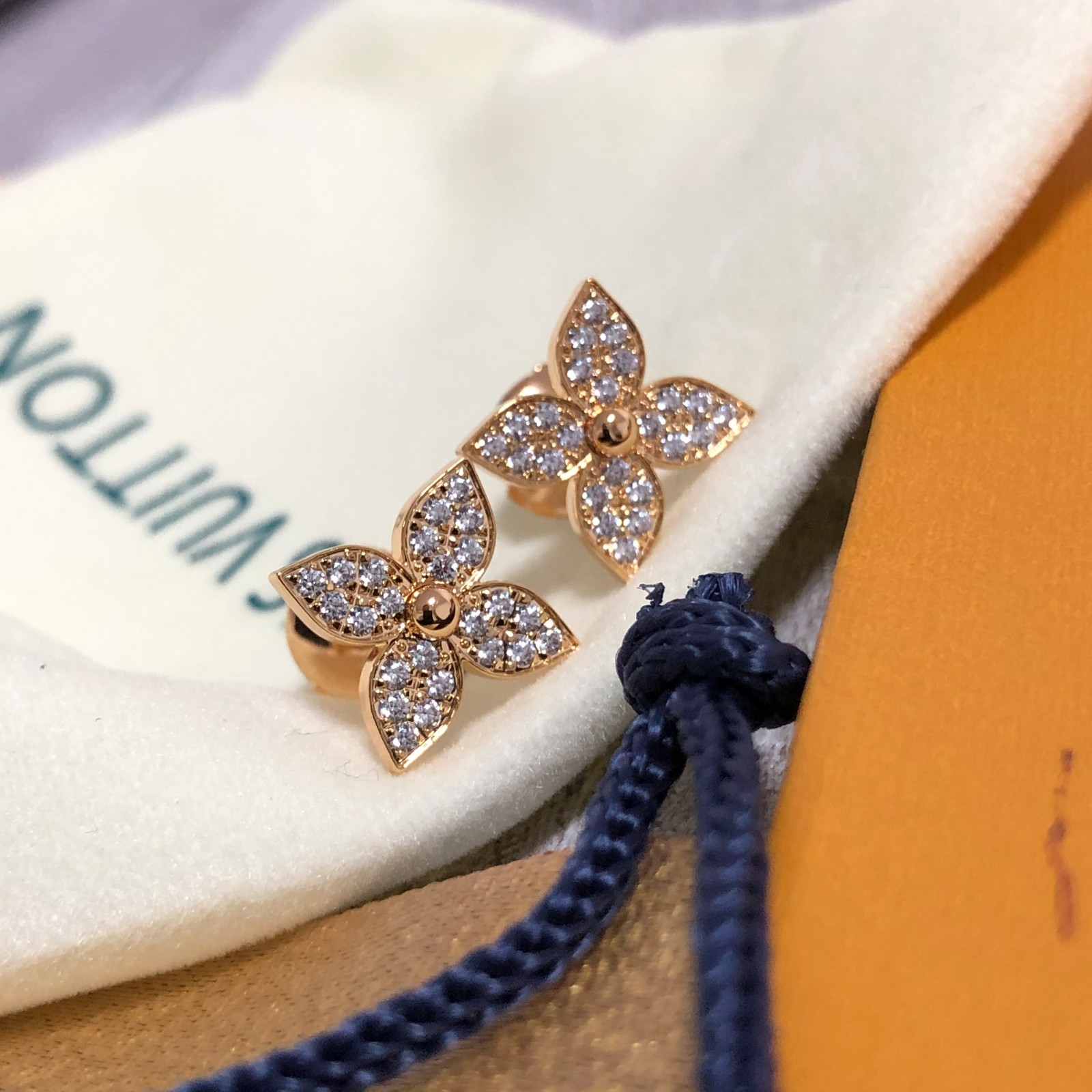 Star Blossom Earrings in 18K Rose Gold 0.4 CTW