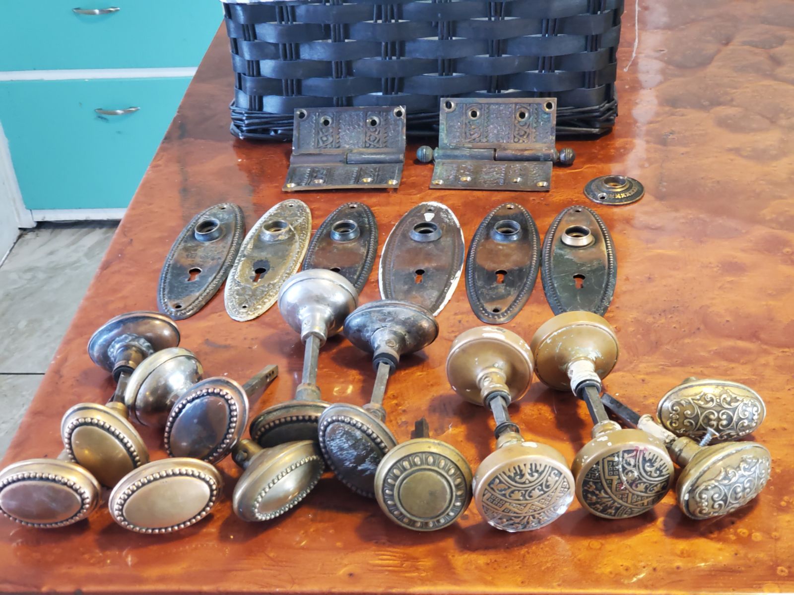 Old door knobs,hinges,and faceplate