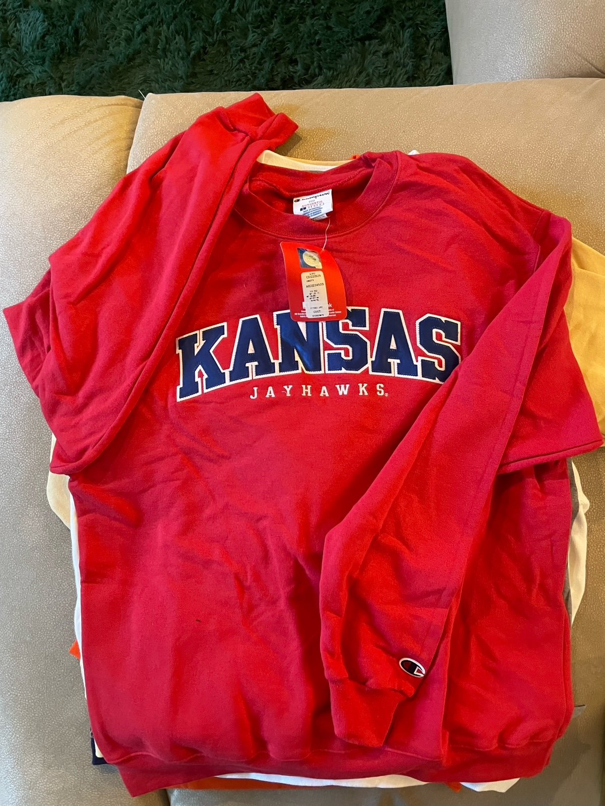 Kansas Jayhawks Champion brand – Size Large – New