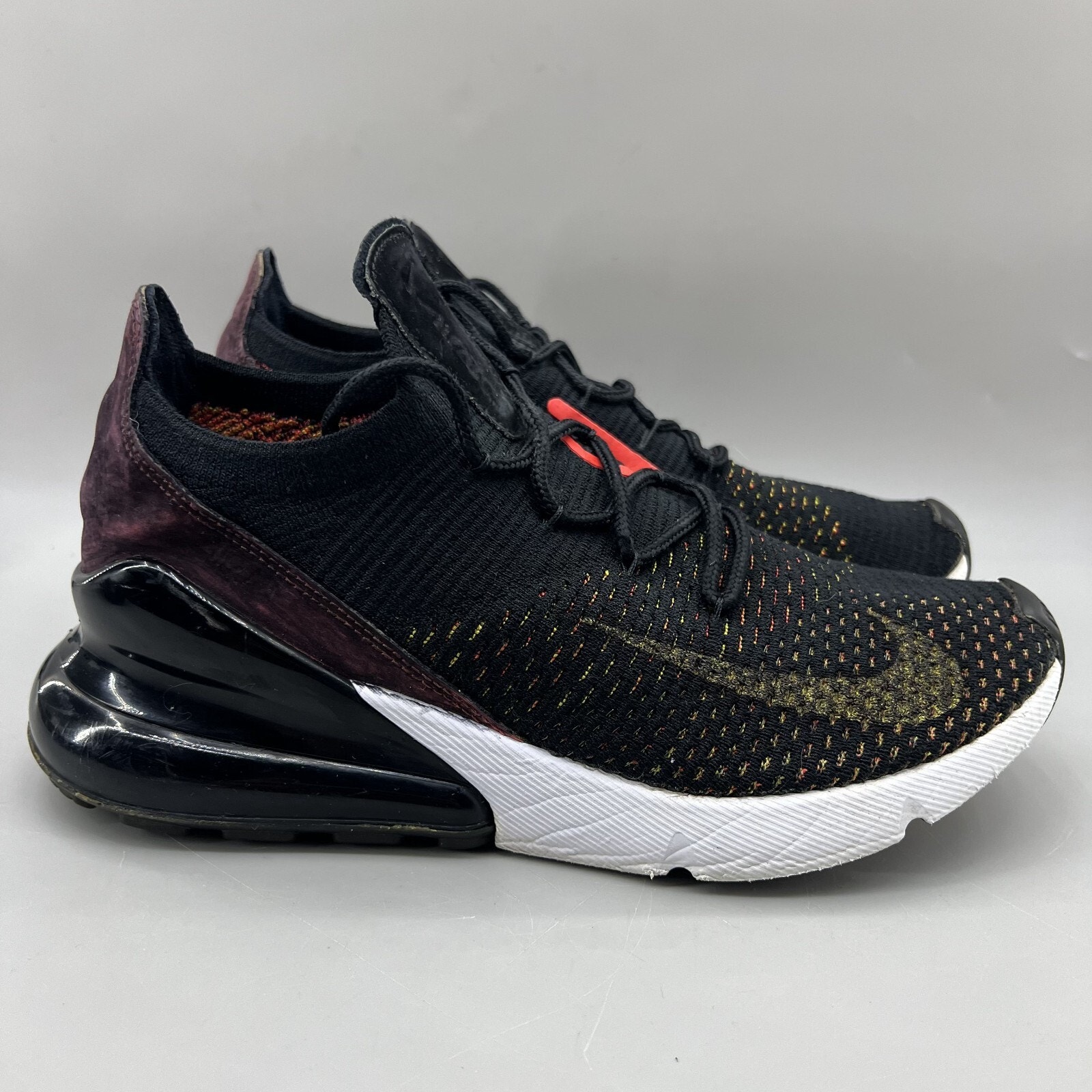 Nike Air Max 270 Flyknit Running Sneakers Women's Size 8 Black Red Comfort Shoes
