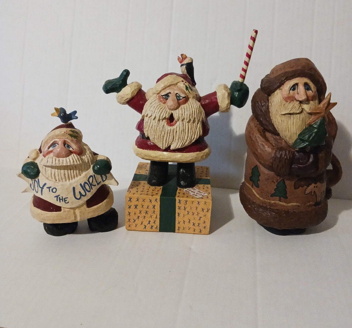 House of Hatten Three Santa Lot Figurines Rodney Leeseberg