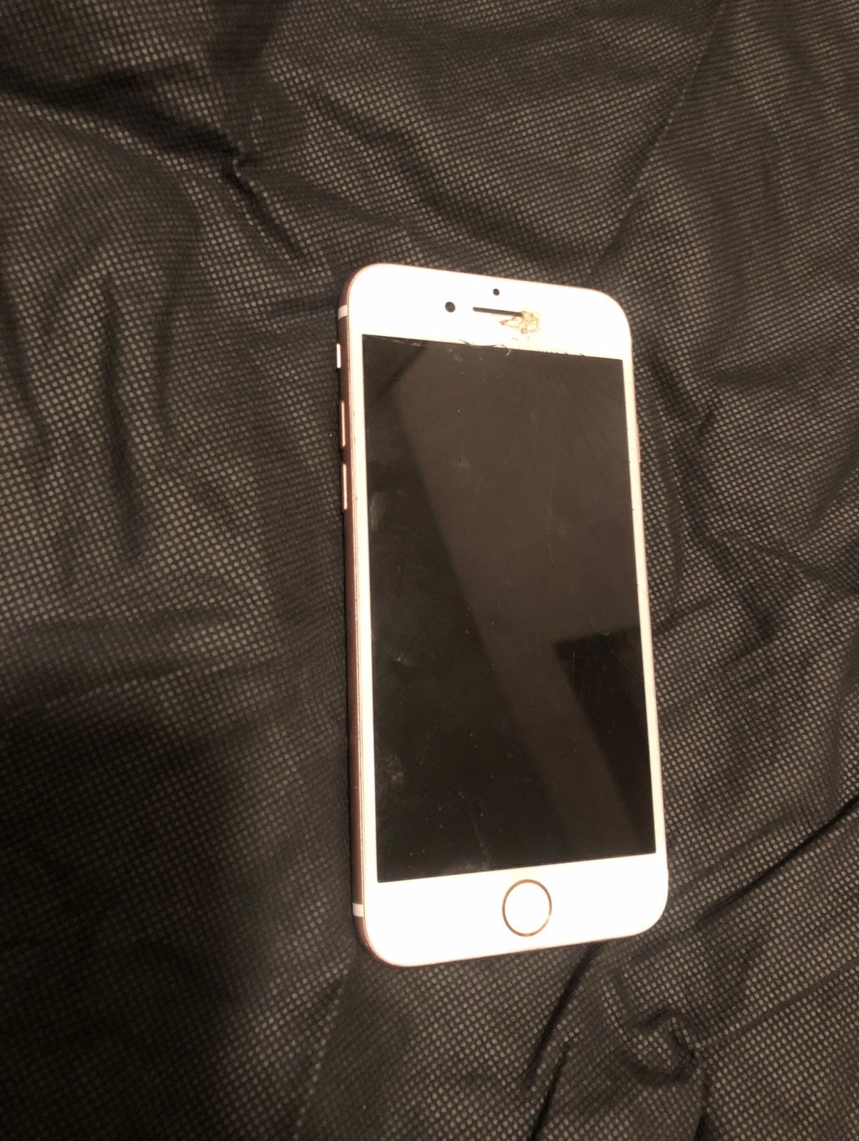 iPhone 7 Rose Gold 128 gigabytes