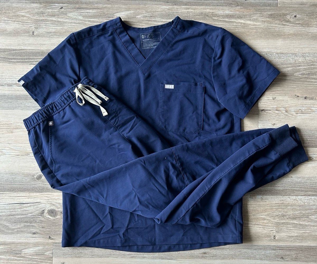 FIGS Men’s Scrubs SET Leon Top (L) & Jogger Scrub Pants (L) - Large, Navy Blue