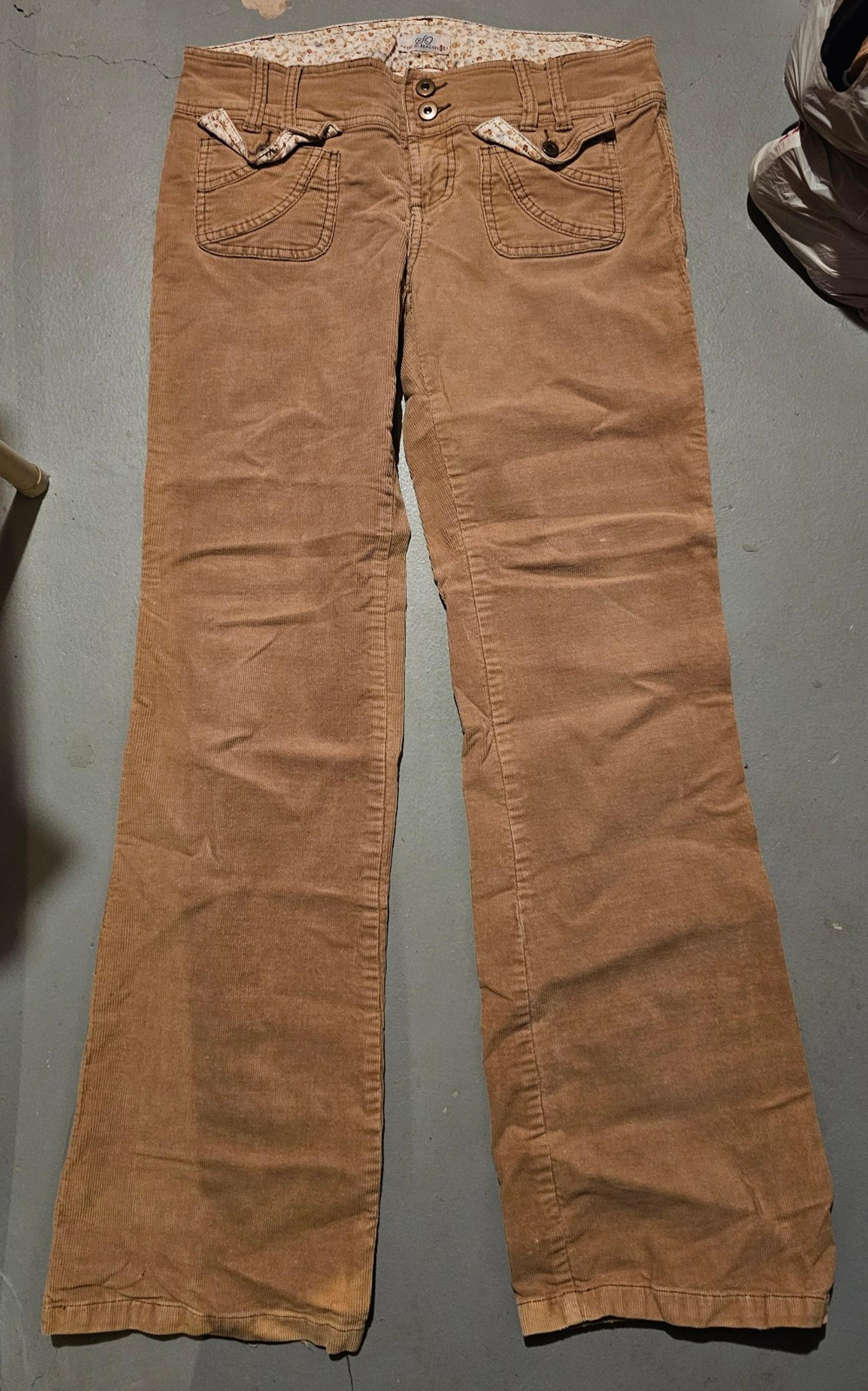 SO Womens Corduroy Pants Size 11, Hole Pictured on Bottom of Right Leg