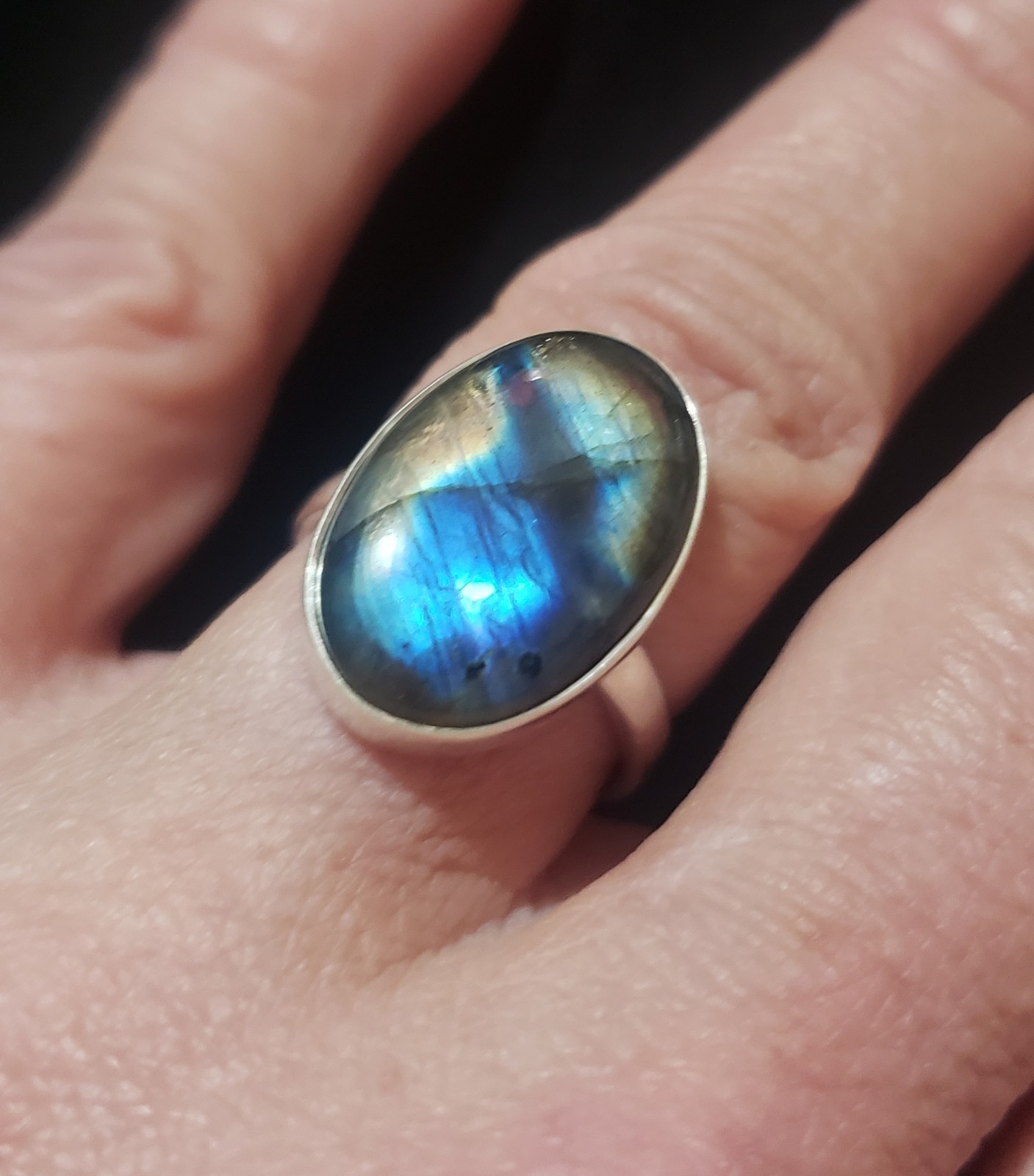 Labrdorite Ring ~ 925 Sterling Silver ~ Sz. 8