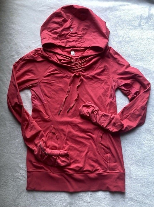 Lululemon Run Ambition Pullover Hoodie Ponytail Pink Womens Size 4