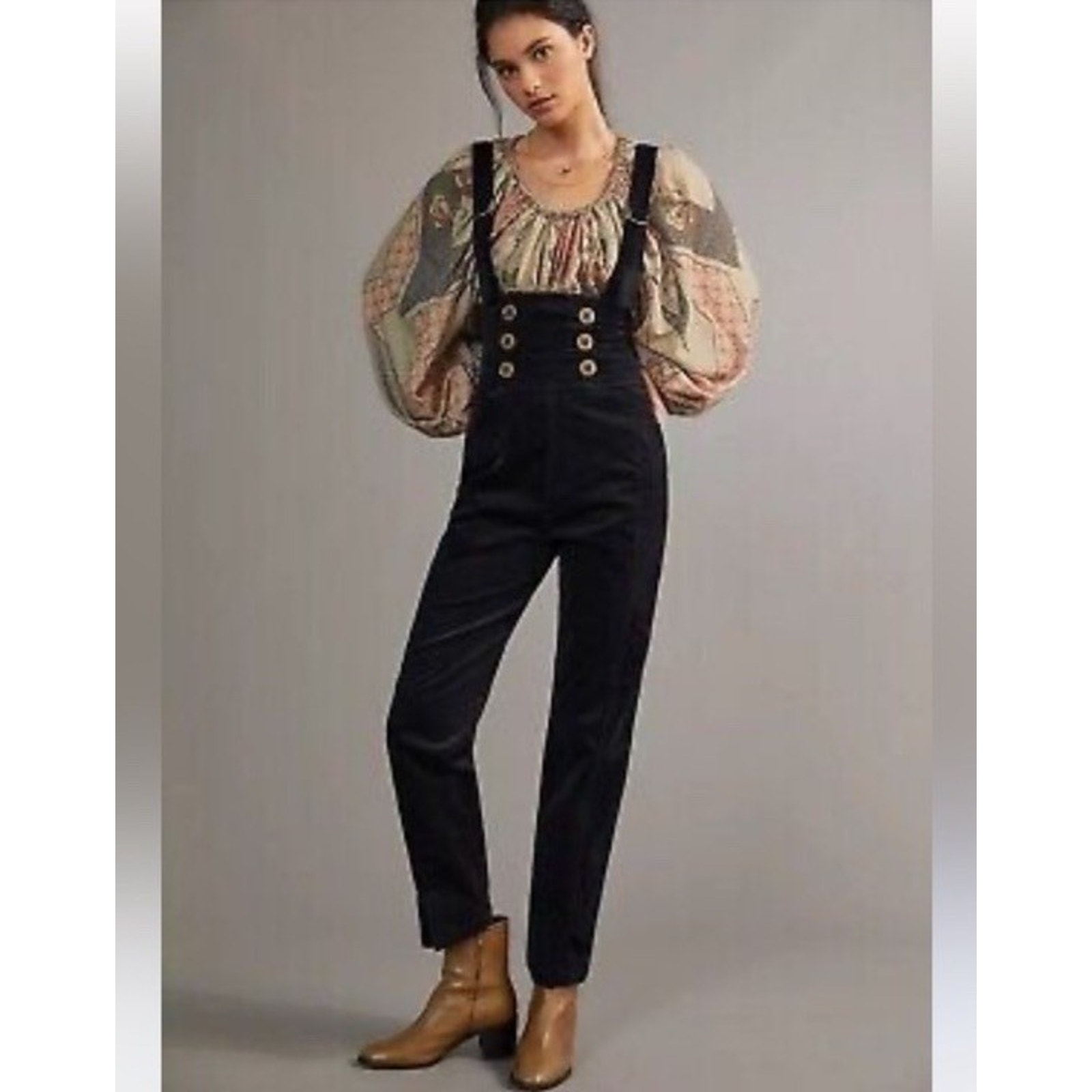 Anthropologie Size 4 Corduroy Pinafore jumpsuit Overalls double breasted R23