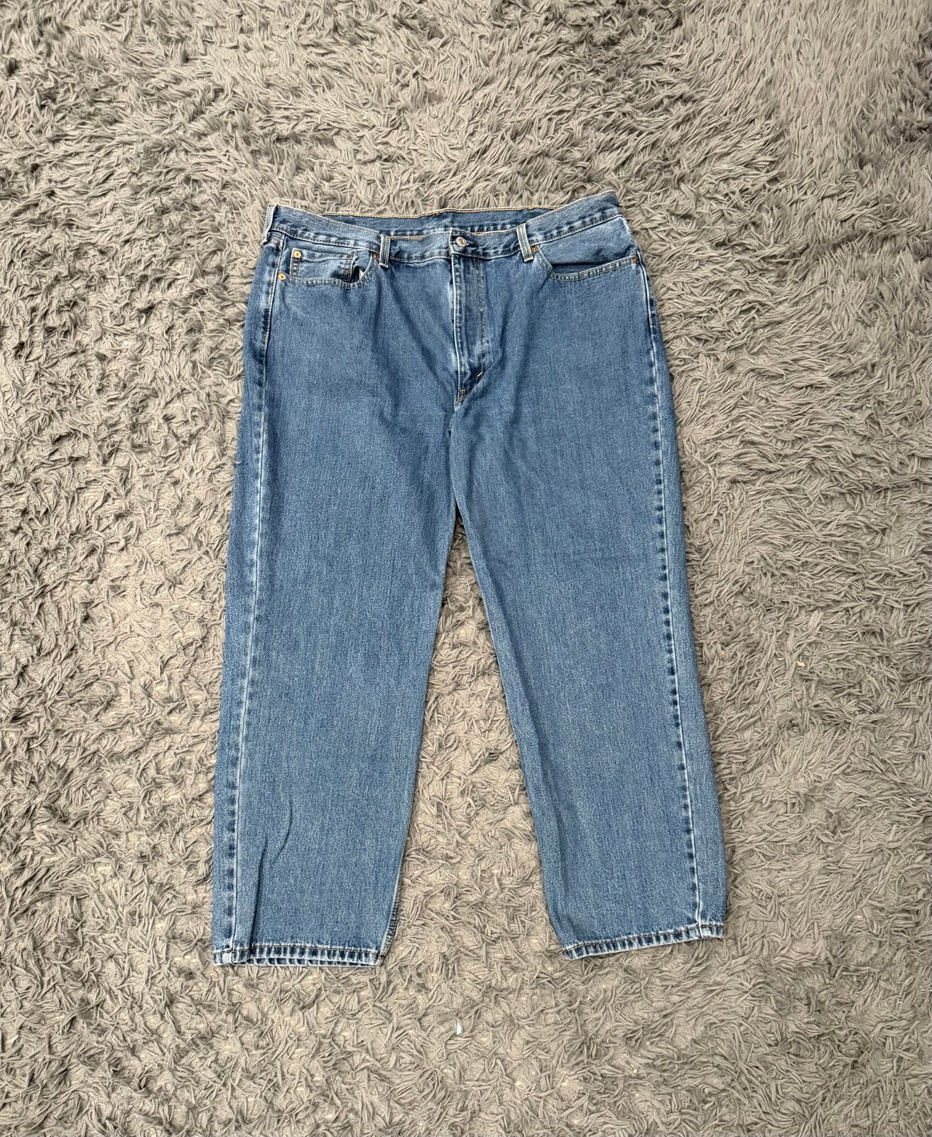 Levi’s 550 Blue Jeans Size: 42 X 30
