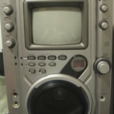Memorex CD/CD+G Karaoke System with B&W Monitor - MKS5626