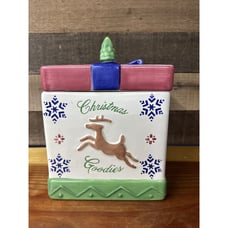 Pfaltzgraff Nordic Christmas Goodies Present Cookie Jar