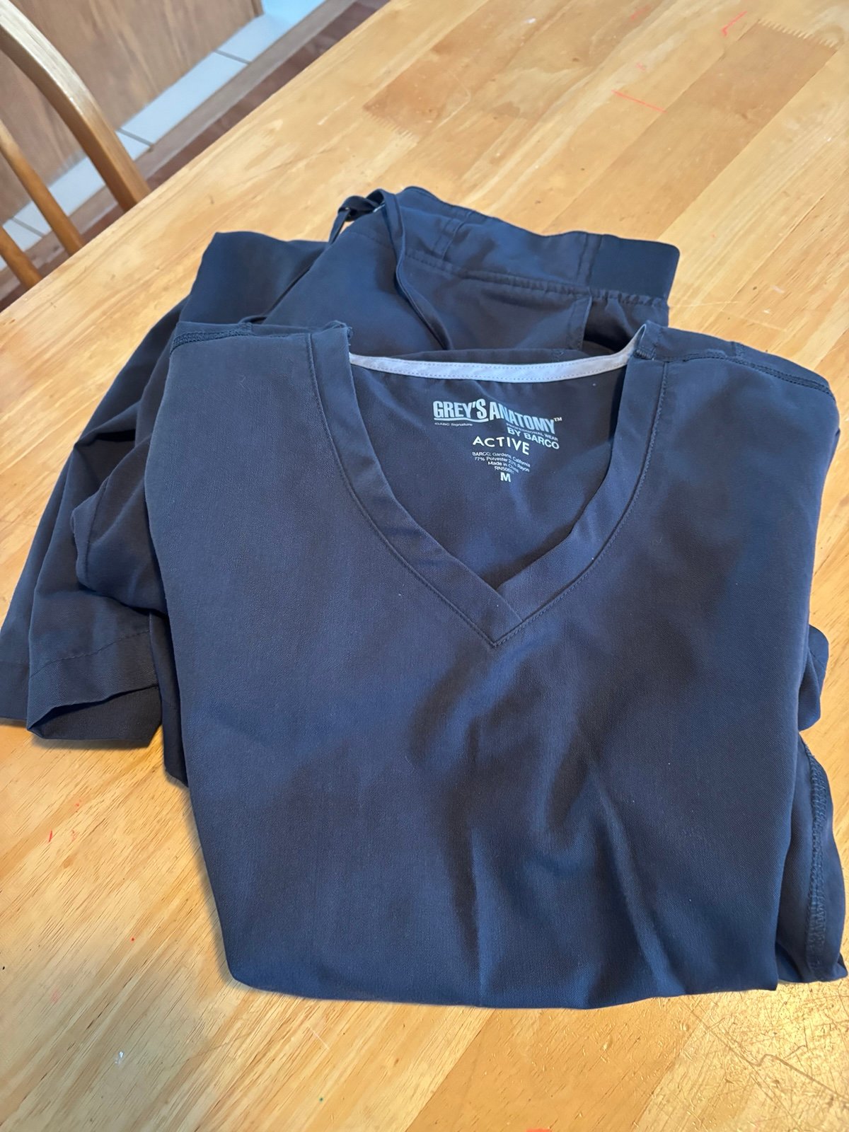 Women’s Grey’s Anatomy, active gray scrubs