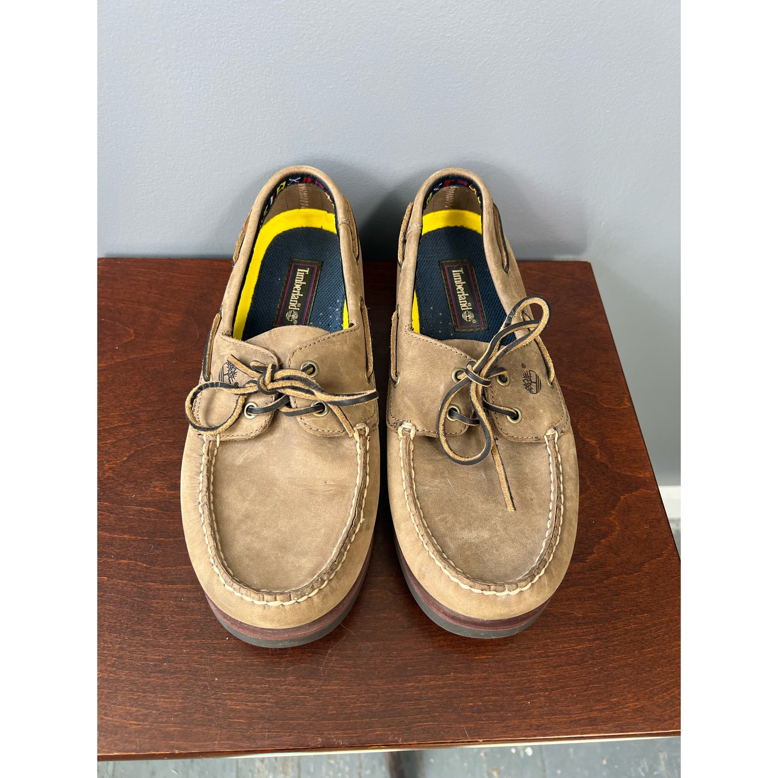 Vintage Men's Timberland Brown leather loafers