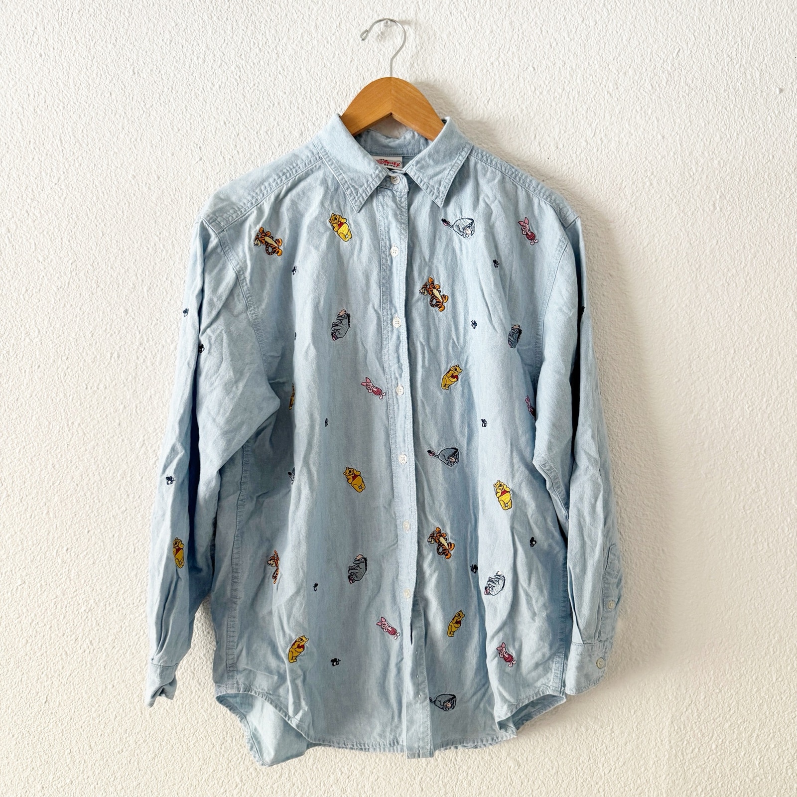vintage disney top womens large winnie the pooh denim button down