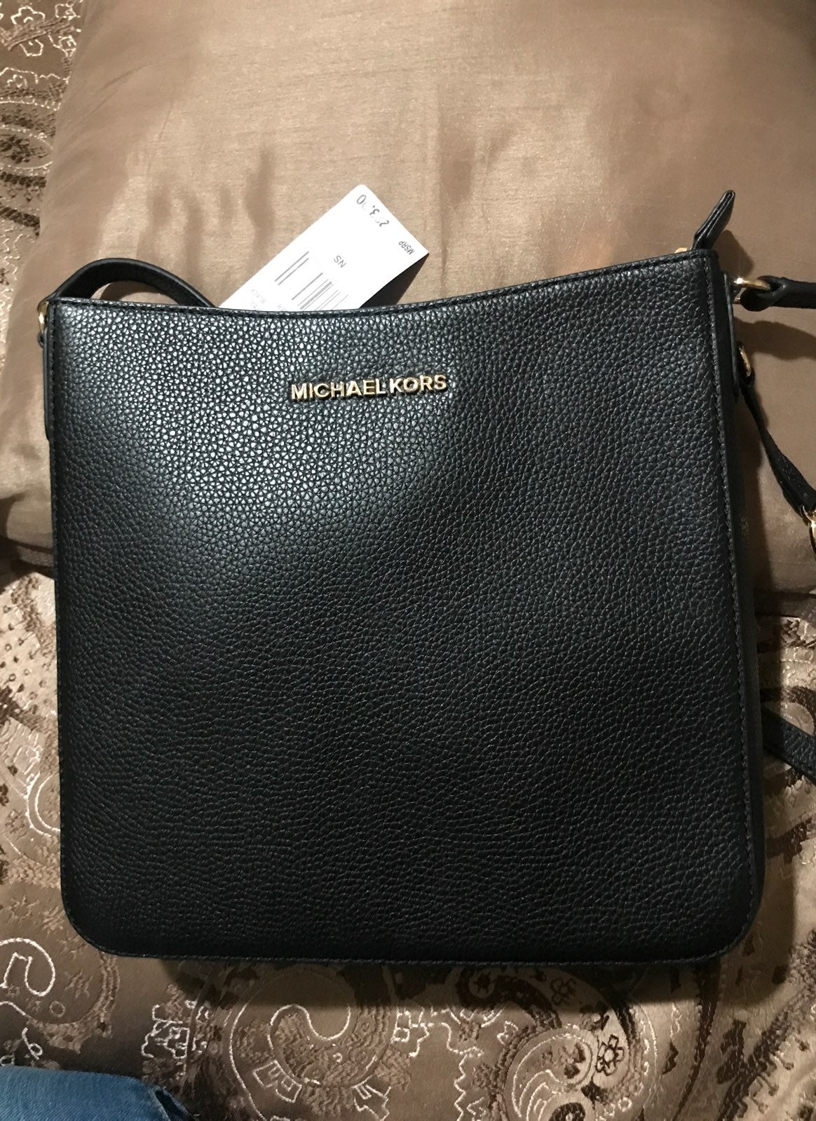 Michael KORS LG MASSENGER LEATHER