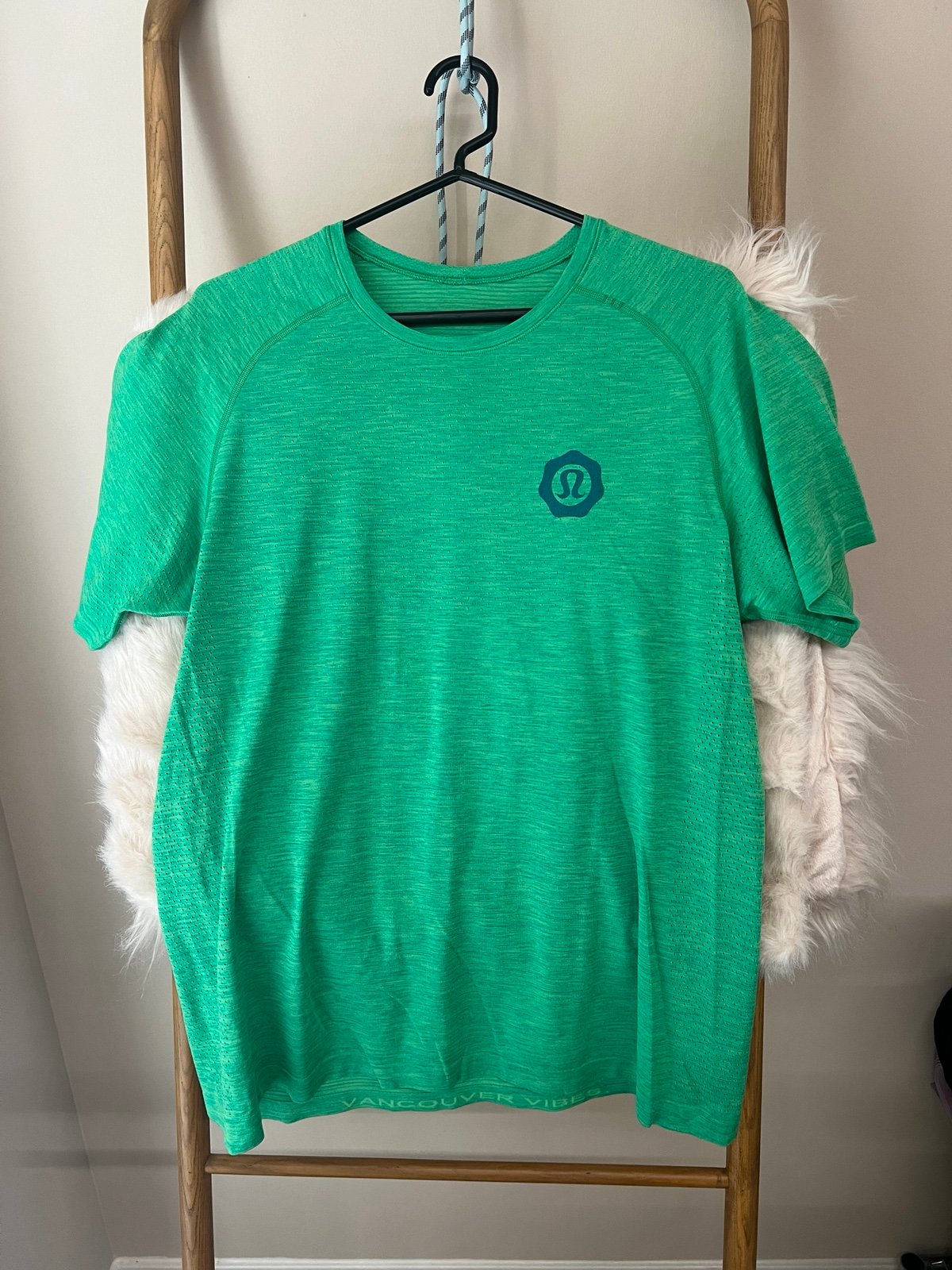 lululemon seawheeze metal vent tech t shirt