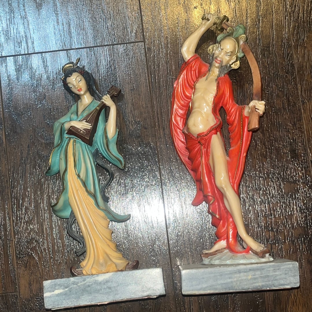 Pair Vintage Depose Asian Figure Samurai & Female Musician Carrara