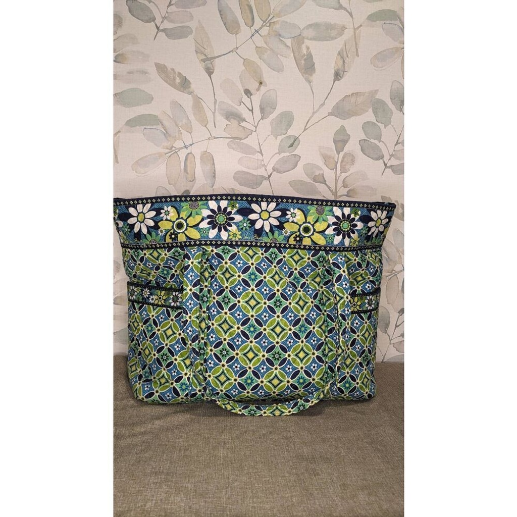 Vera Bradley Daisy Daisy Super Tote