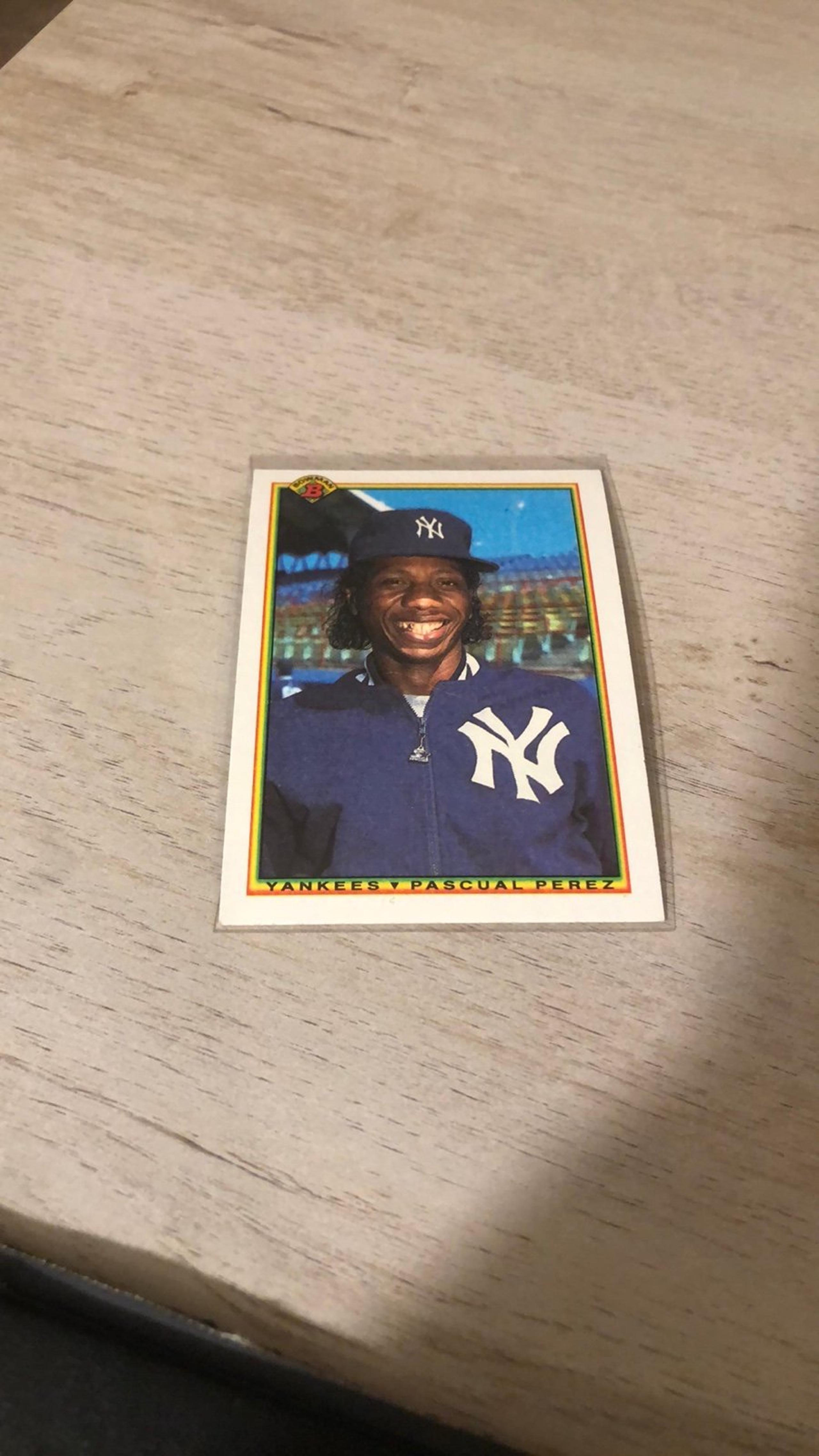 1990 Bowman Pascual Perez P #430 Baseball Trading Card Item #ME1245