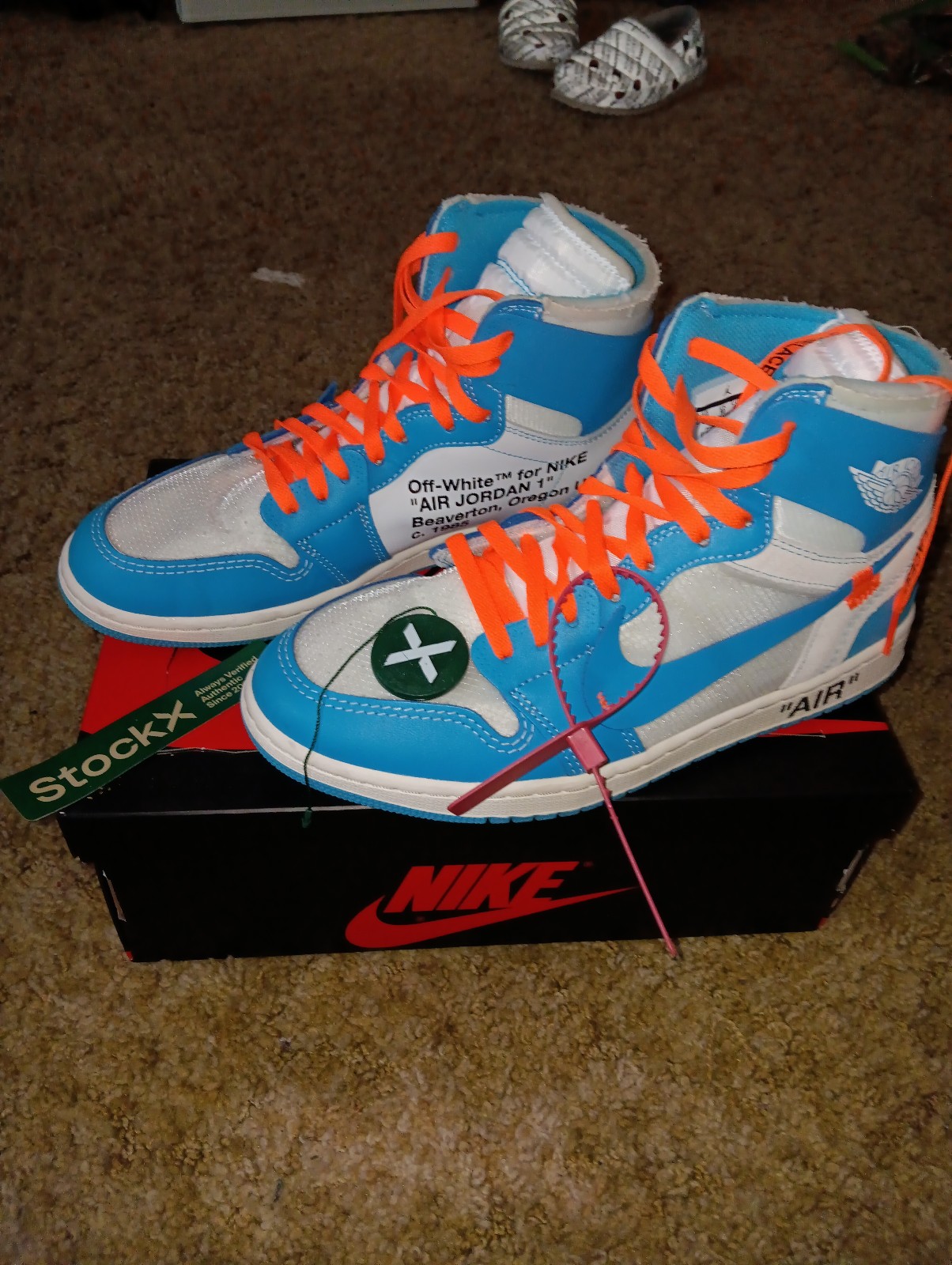 Jordan 1 off-white unc blue