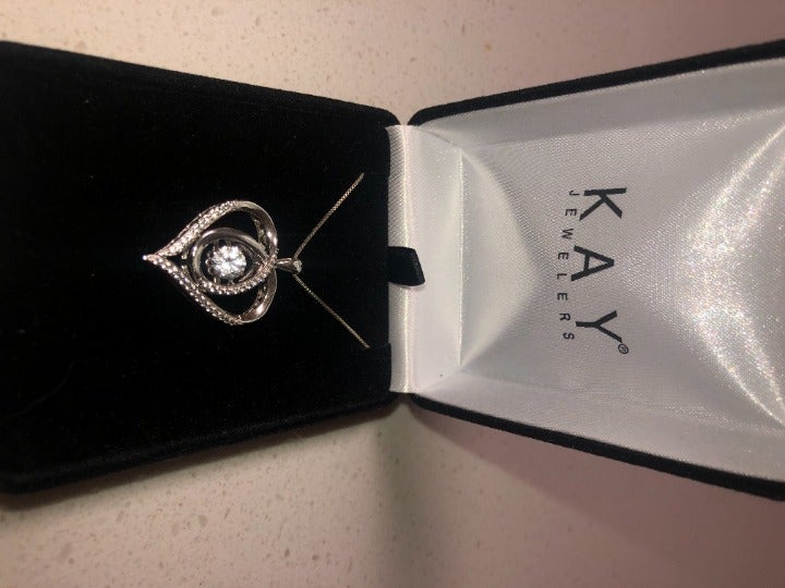 Diamond heart pendant