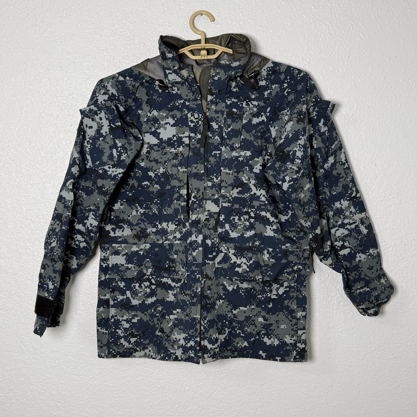 US Navy Working Parka Blue Digital Camo Jacket Waterproof Hood Small X-short