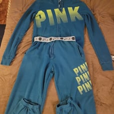 Love Pink sweatsuit
