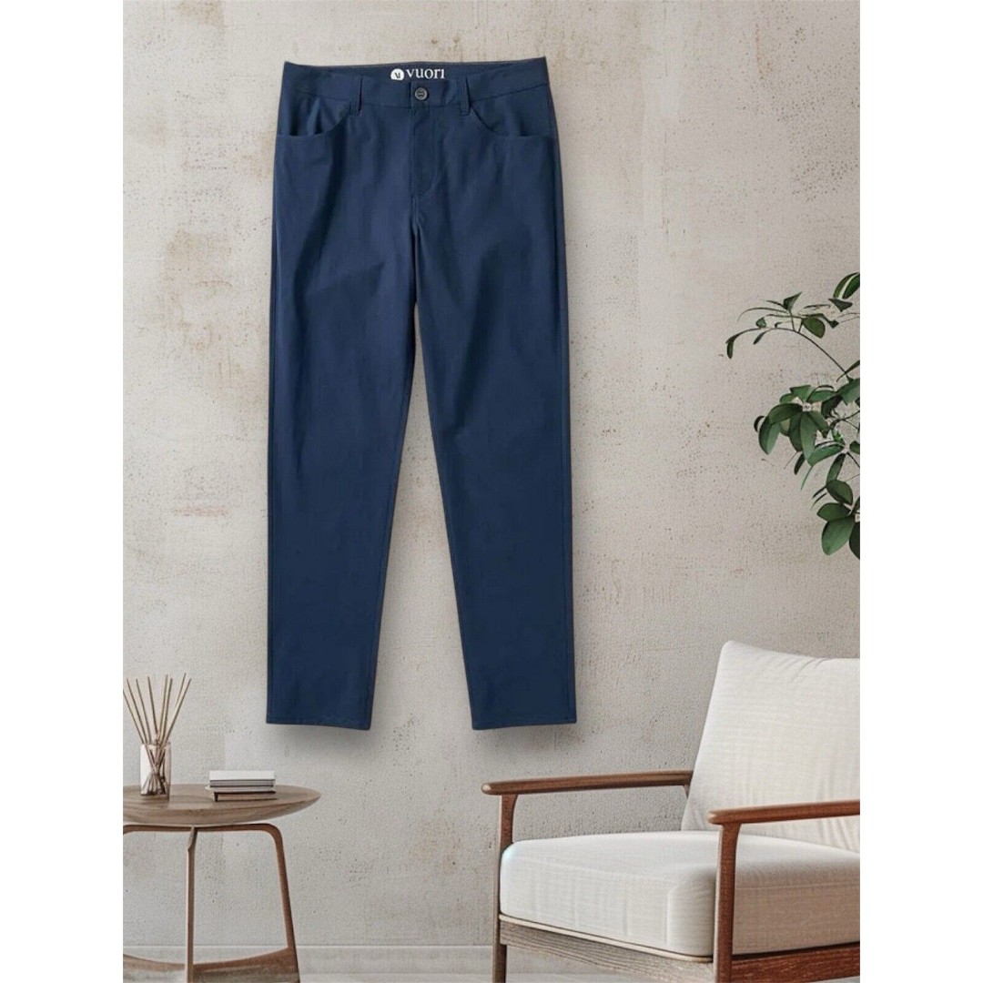 Vuori Men's Meta Pants Inseam 30” Size 34” Large Navy New No Tag 128