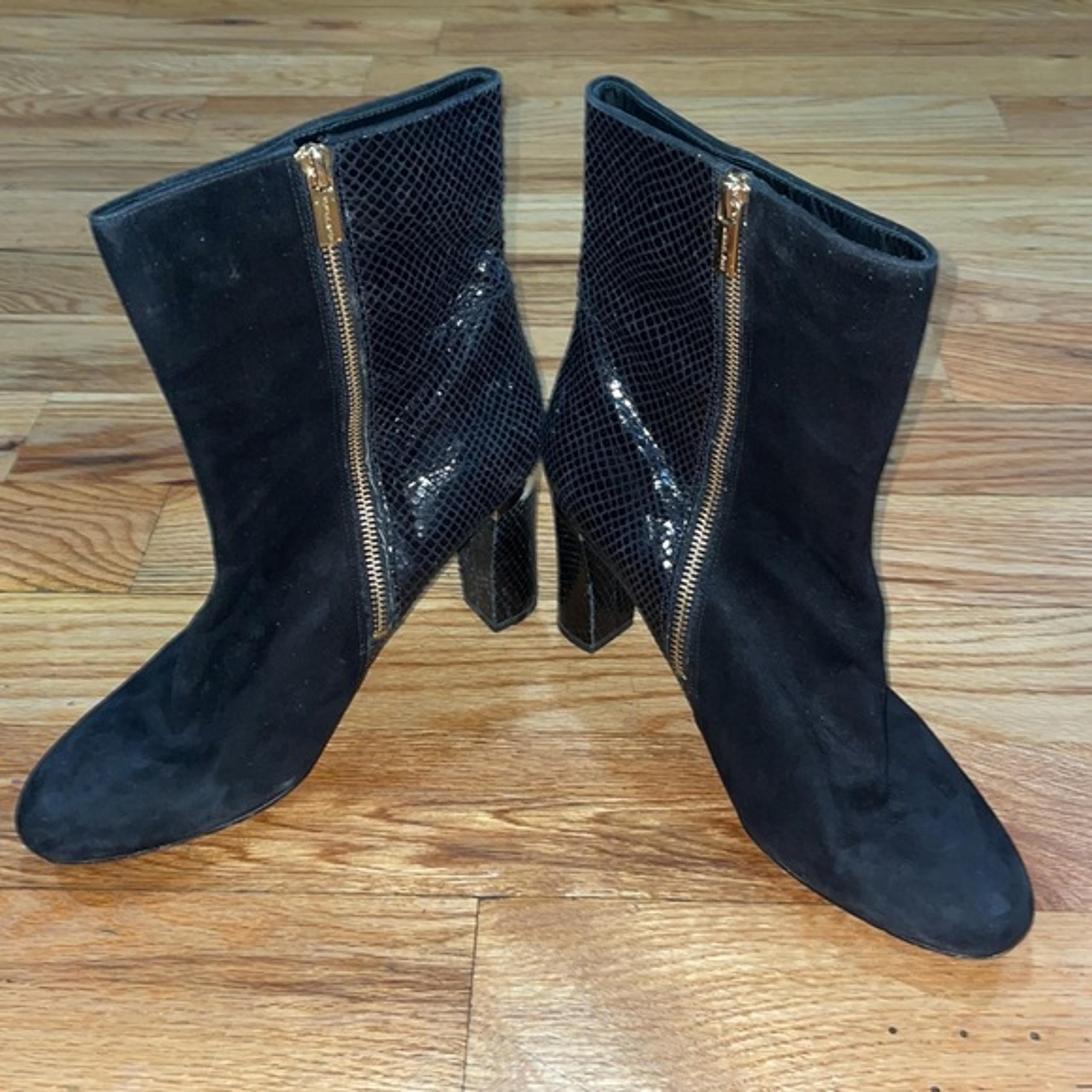 Michael Kors Womens Black Suede and Snake Print Fashion Ankle Boots Sz 11