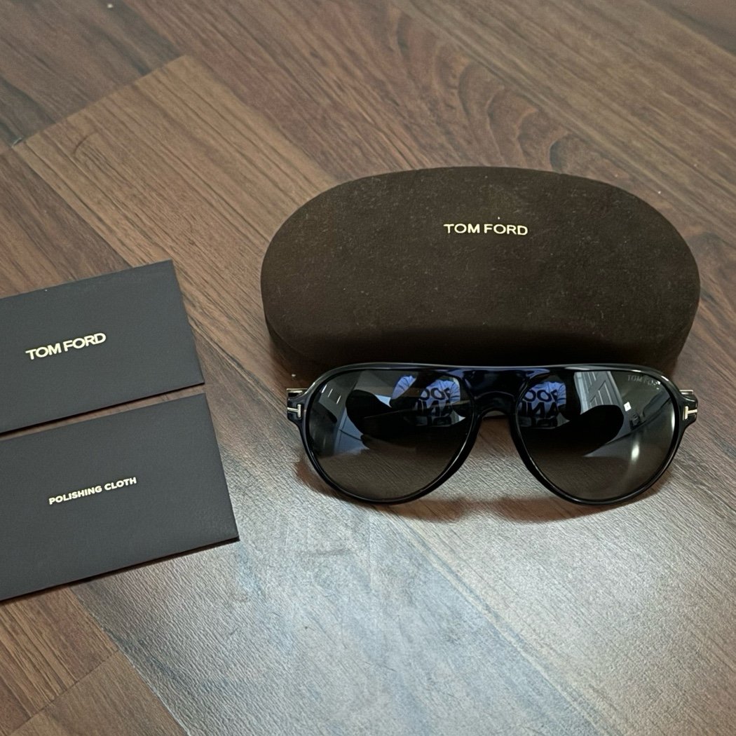 Tom Ford Authentic Oscar Gradient Tortoise Aviator 60MM Sunglasses 570
