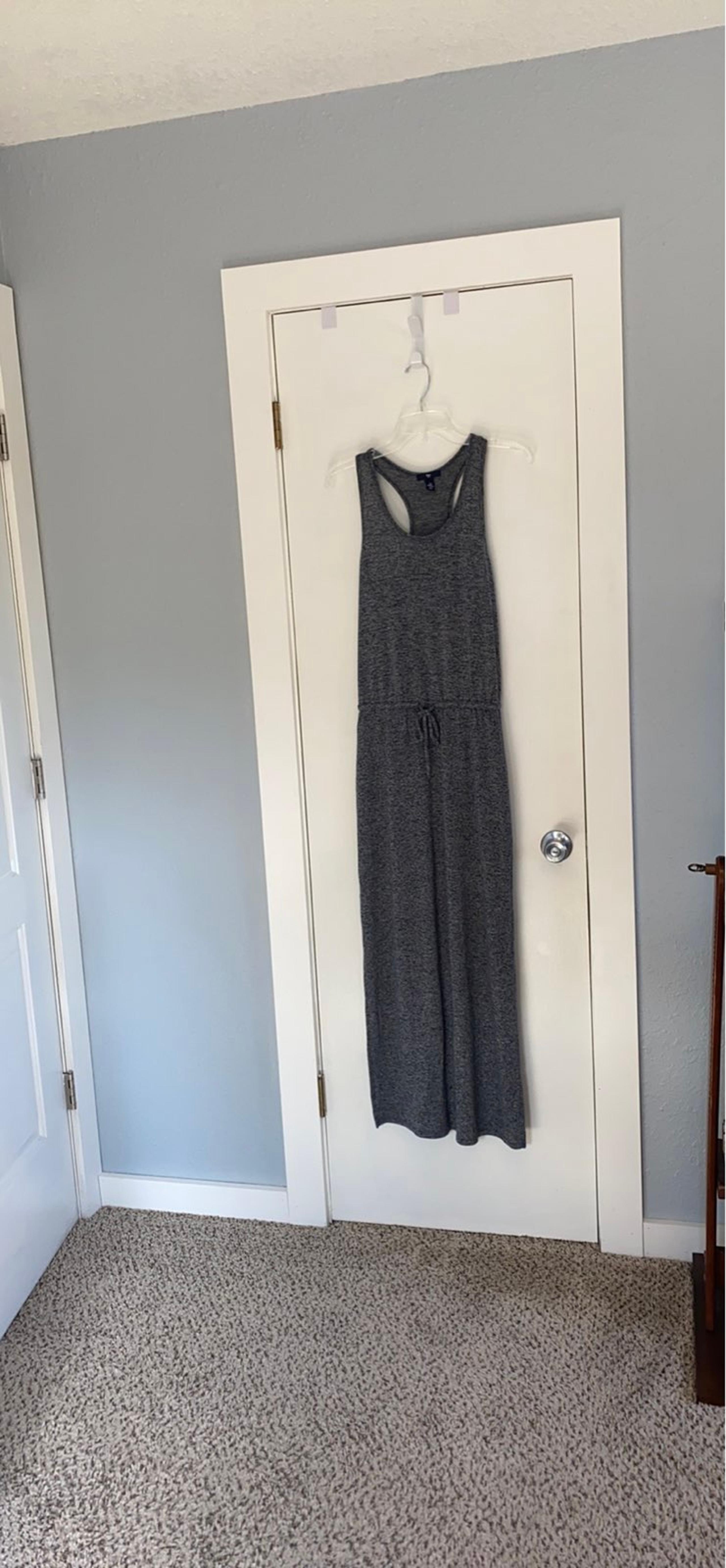 Gap Triblend Tank Maxi Dress in Gray/Blue. Scoop neckline. Super cozy and soft.