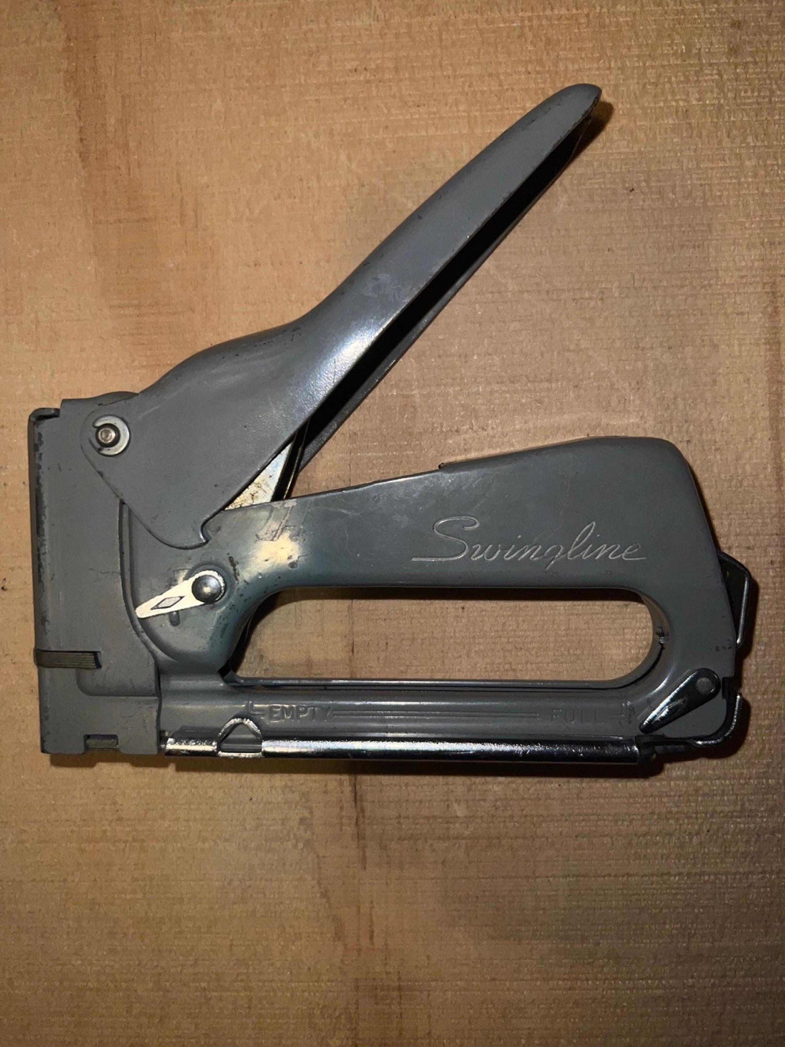 Vintage Swingline #101 Tacker Stapler Staple Gun Gray Grey Works Great