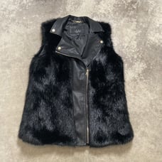 La Coalition Vest Womens Size Medium Black Faux Fur Leather Zip Closure Pockets