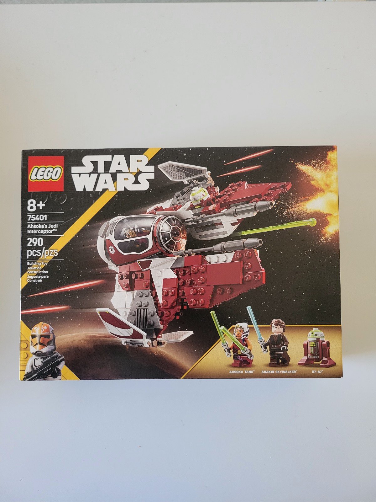 LEGO Star Wars: Ahsoka's Jedi Interceptor (75401)