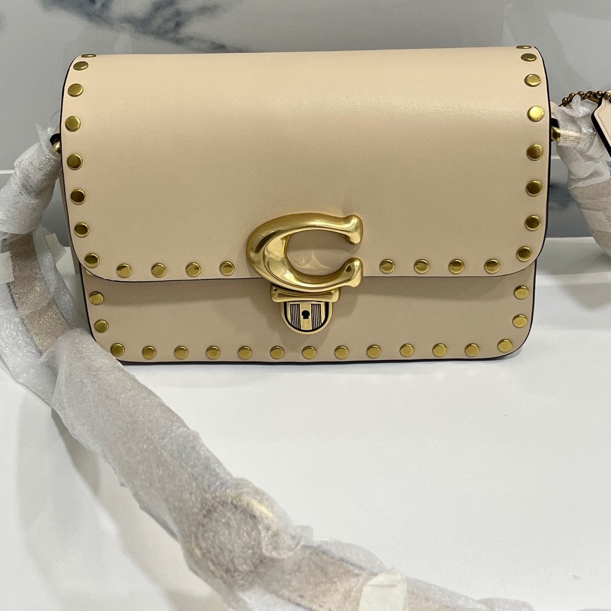 Coach cross body CC384