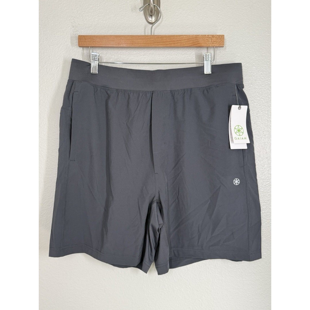 NWT Gaiam Men's Karma Athletic Shorts 7 Ebony Gray Sz L Quick Dry Outdoor Gym