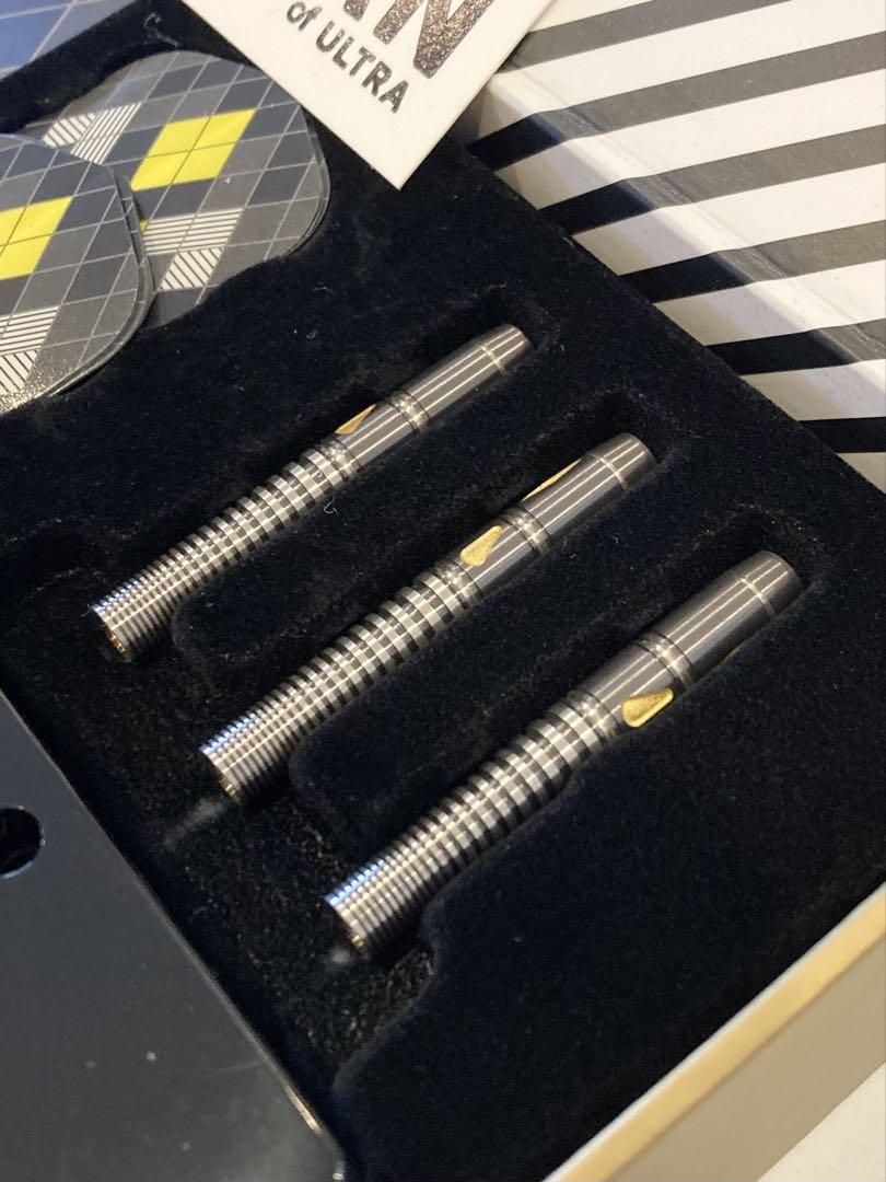 ウルトラダーツ Zetton(ゼットン) ダーツ > キャラクター > ウルトラダーツ Zetton(ゼットン
