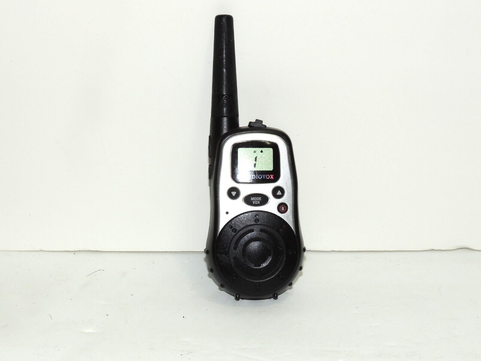 Audiovox Model GMRS1582CH Replacement 22 Channel Walkie Talkie No Belt Clip