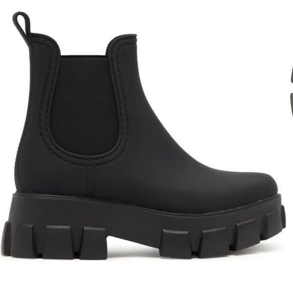New JEFFREY CAMPBELL Platform Lug Sole Chelsea Rain Boots black chunk sole 8