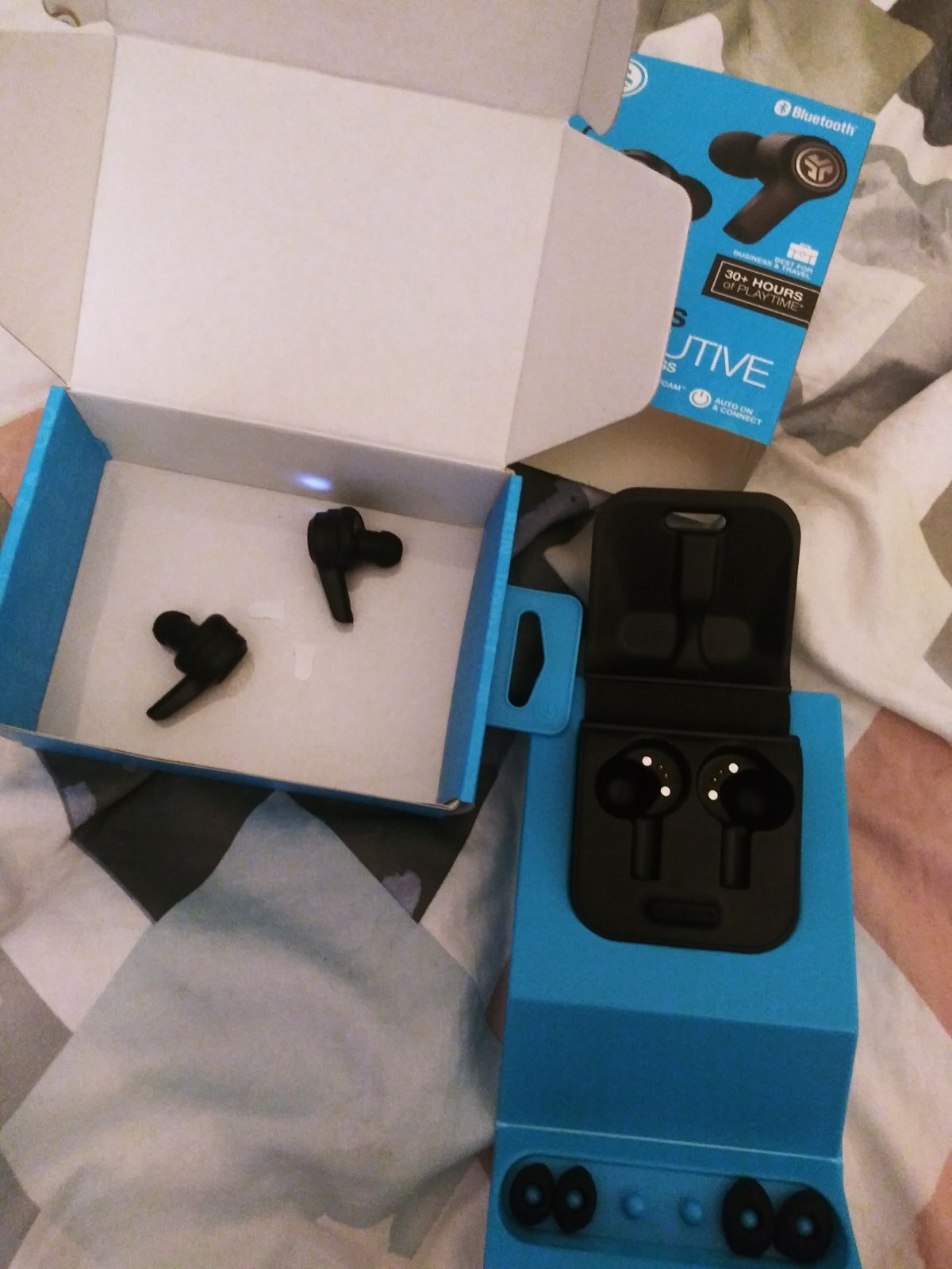 bluetooth headphones
