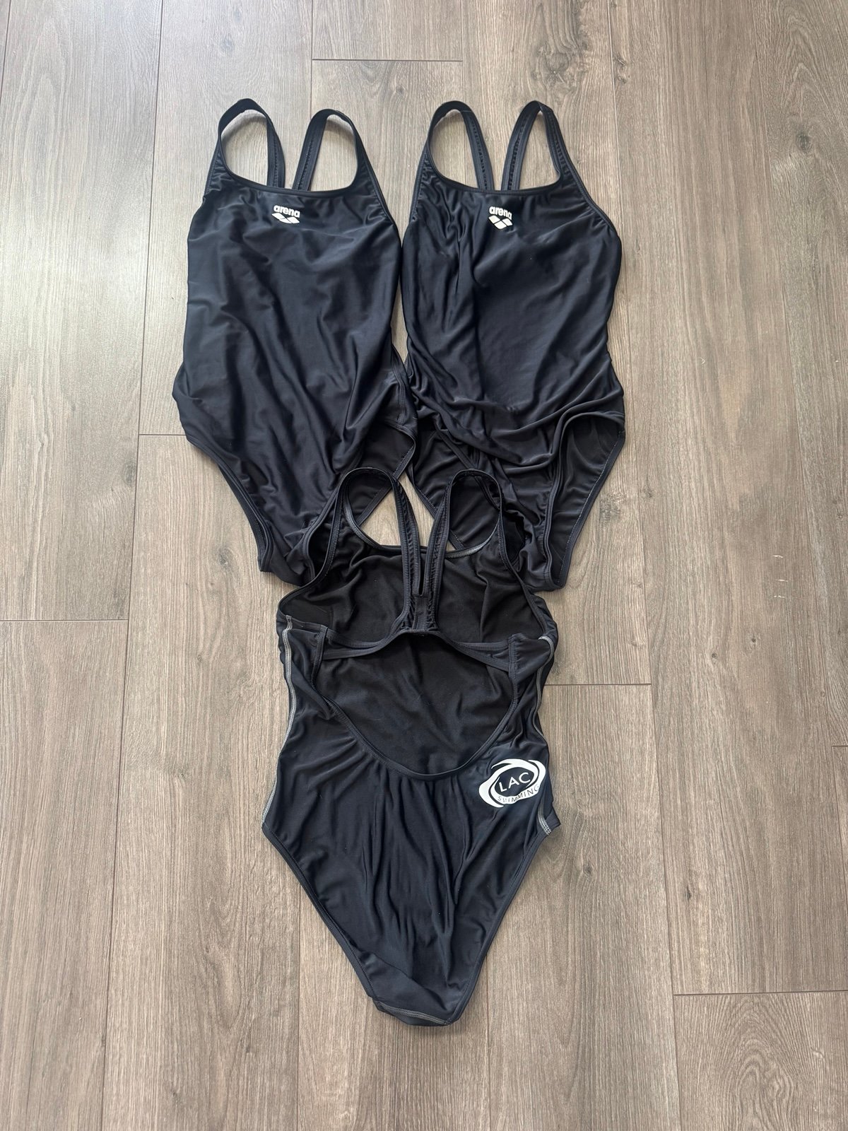 (3) Arena Team Solid Pro Back 34
