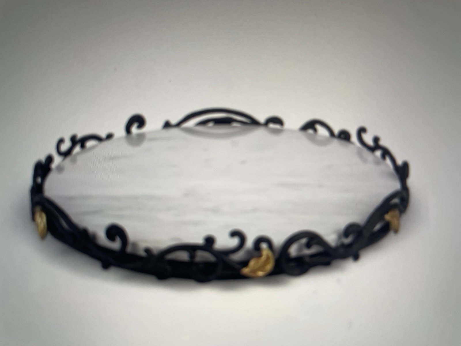 White/Gray Marble Lazy Susan on Metal Gold Leaf Base.