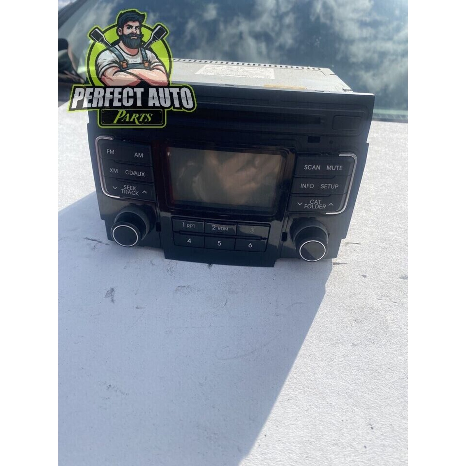 2011 Hyundai Sonata Radio Stereo Audio AM FM CD Player Receiver 96180-3Q000 OEM