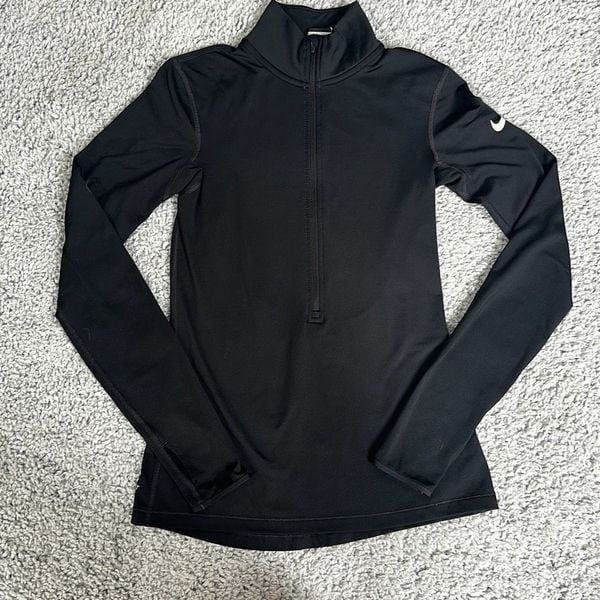 Nike Pro Black Women’s 1/2 Zip Shirt, Size XS