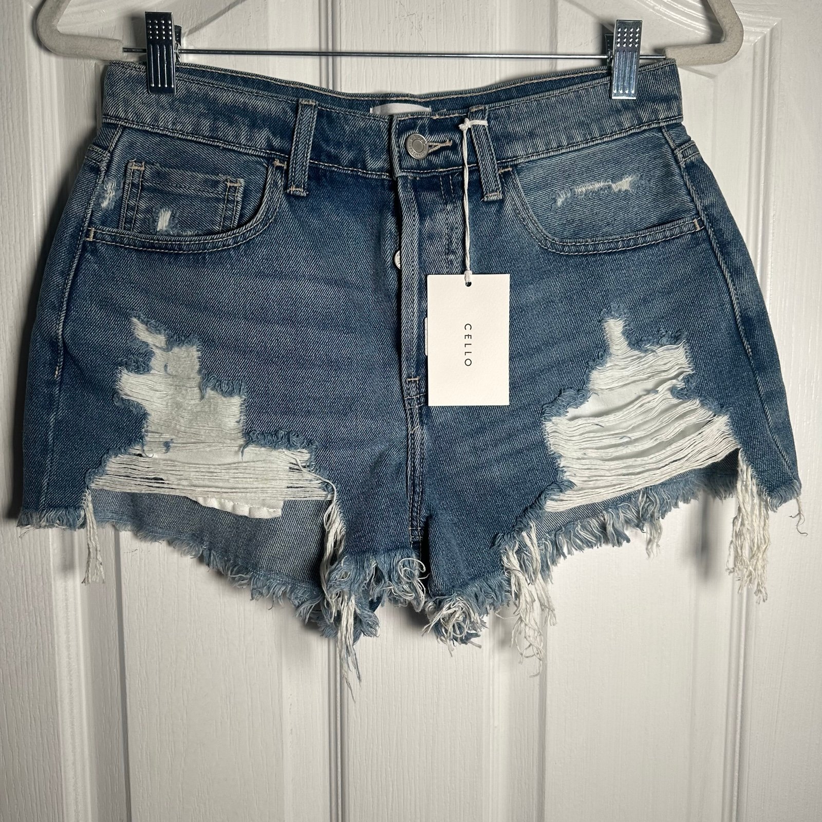 Cello Shorts Size Medium NWT