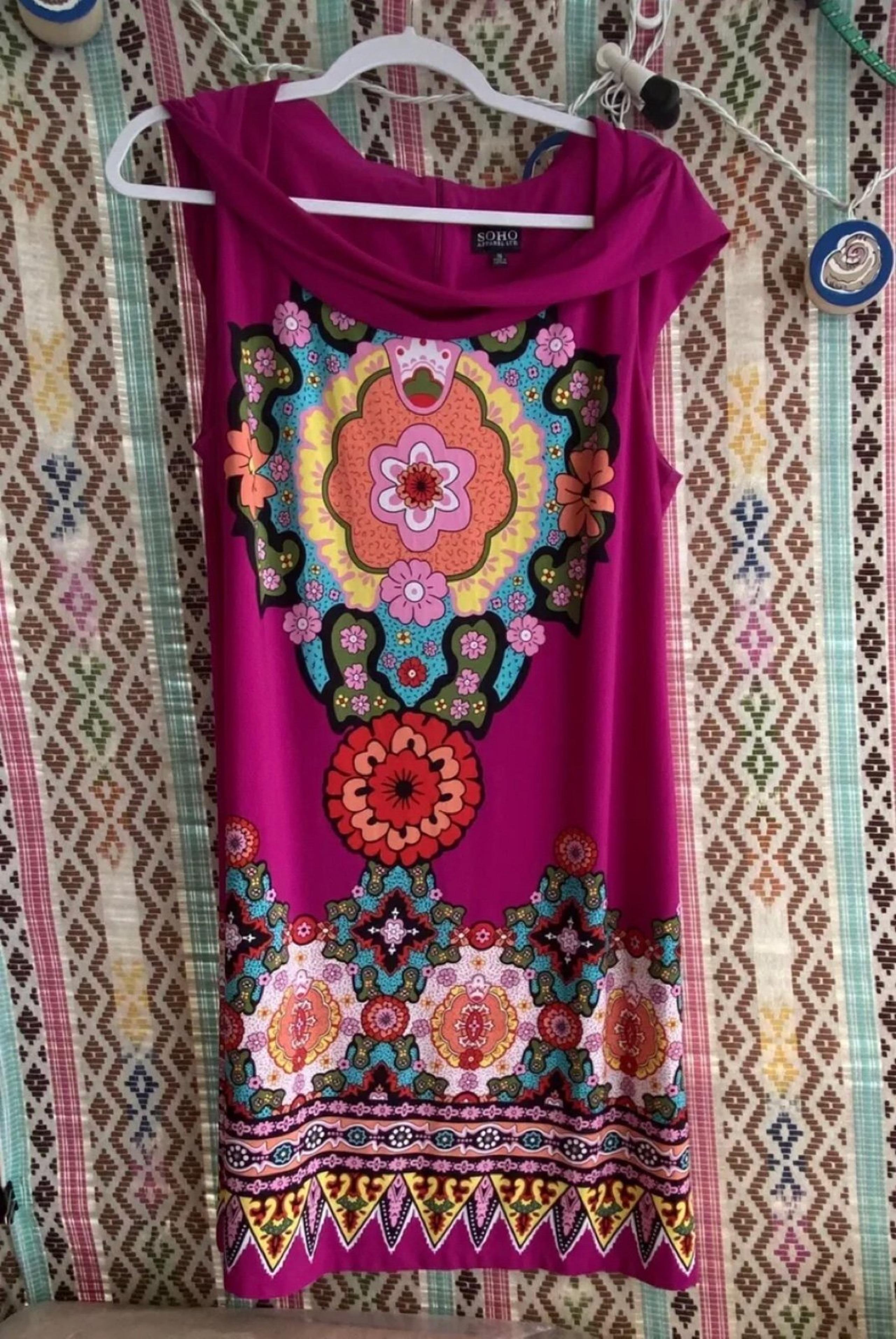 SOHO Apparel LTD Shift Dress Women Sz 16 Sleeveless Floral Fuchsia