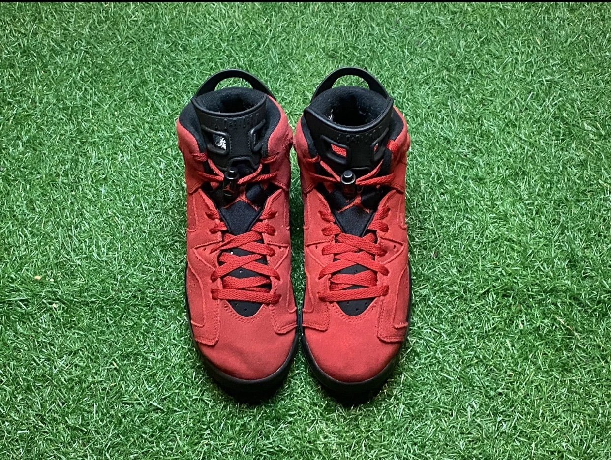 Jordan 6 Mid Toro Bravo Size 6y