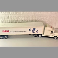 ERTL RCA TRACTOR TRAILER SEMI THOMSON DIECAST 11.25 LONG