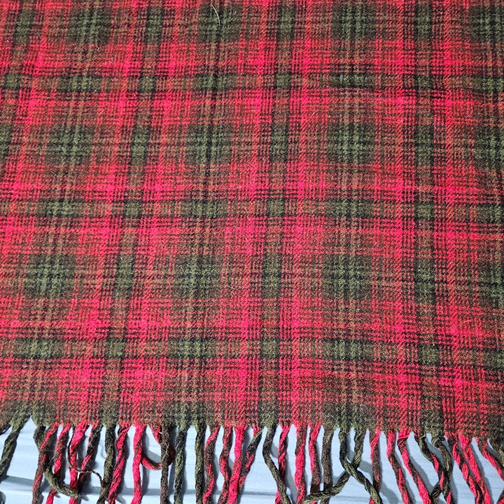 Vint Pendleton Blanket Throw Wool Plaid Tartan 1960s Stadium Red Black 60 USA